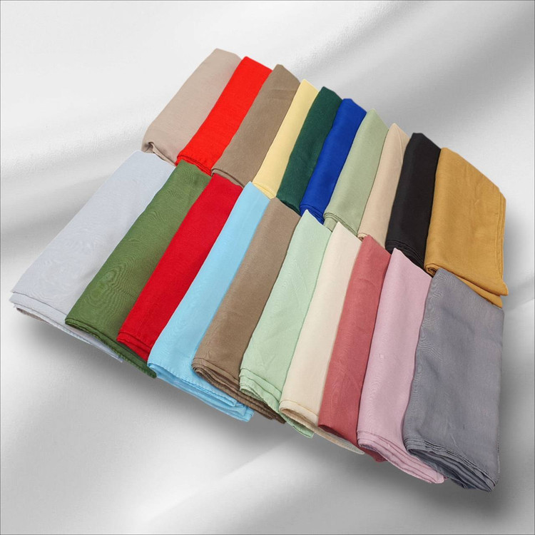 فروش عمده ی (پک 24 عددی) روسری نخی طرح ساده رنگبندی زنانه و دخترانه قواره 120 * 120 سانتی متر