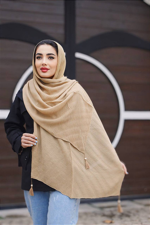 فروش عمده ی (پک 48 عددی) شال نخی پلیسه موجی منگوله دار (رنگبندی)